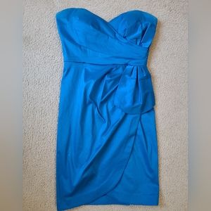 Maggy London blue strapless mini dress size 6